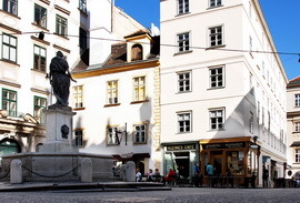 Францисканерплац