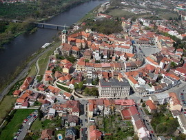 Город Мельник