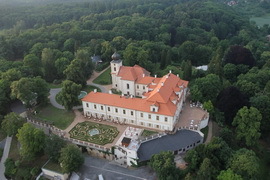 Замок Лоучень