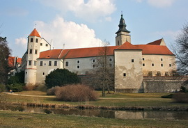 Замок Тельч